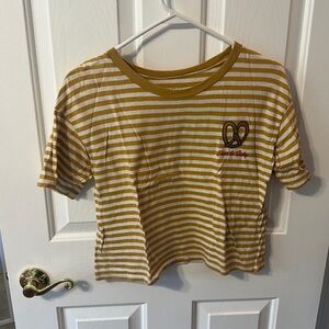 American Eagle “Don’t be Salty” Cropped Tee